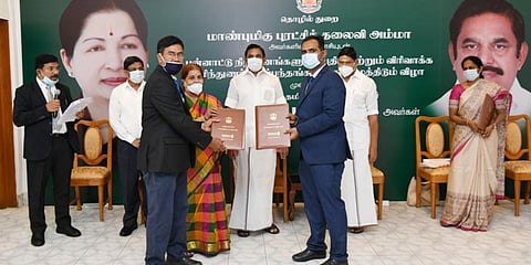 MoUs were signed in the presence of the Tamil Nadu CM Edappadi Palaniswami between the state Industries Department and various MNCs. (Photo| Special Arrangement)