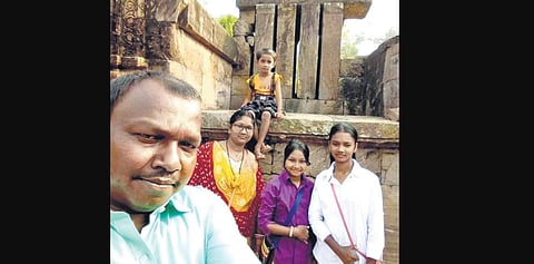 Martyr Nandu Ram with his family