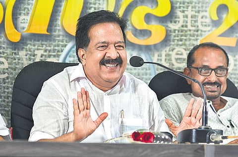 Chennithala links ‘illegal’ Pampa sand deal with Tom Jose’s chopper ride