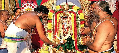 Preists performing puja to Sri Kalyana Venkateswara Swamy at Srinivasa Mangapuram in Tirupati. (File Photo | EPS)