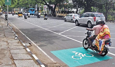 Bikers worried as shoulder sizes shrink on national highways