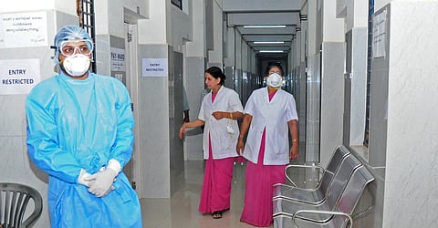A nurse wearing a n95 mask at Thrissur Medical College Hospital where the patient died (Photo | EPS)