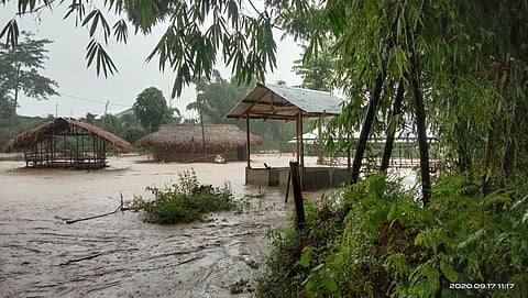 The floods caused extensive damage in Lepa Rada, West Siang, Siang, and East Siang districts.