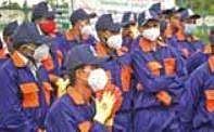 Garbage collectors at a meet attended by BBMP commissioner in Bengaluru on Wednesday | Meghana Sastry