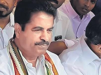 Attingal  MP Adoor Prakash (Photo | Facebook)