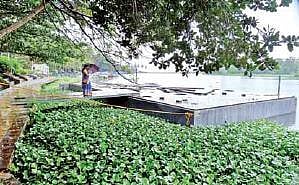 The floating stage is all set for its launch on January 26 at Veli Tourist Village | Vincent Pulickal