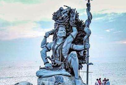 Gangadhareswara Lord Shiva statue