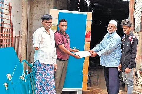 Mustak Khan extending a helping hand to one in need in Anantapur | Express
