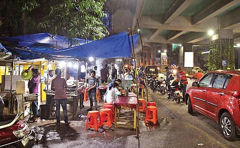 Unmindful of the health scare posed by shigella, hygiene is hardly a priority at wayside eateries like these which cater to a wide range of people | Albin Mathew