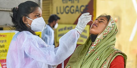 A decrease of 6,576 cases has been recorded in the active COVID-19 caseload in a span of 24 hours. (File photo | PTI)