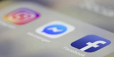 Facebook 