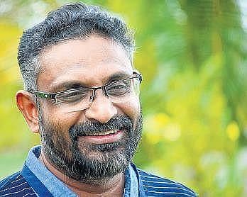 Benyamin receives Vayalar award 