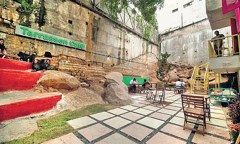 Terrassen Café in Film Nagar