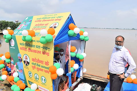 The Patna administration has also started boat-based mobile vaccination units to continue vaccinations in flooded areas (Photo | Special arrangement)