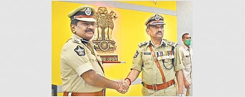 G Pala Raju (left) along with  B Sreenivasulu on Tuesday | Express