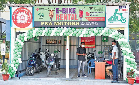 E-Bike rental service outside Tiruchy Railway Station