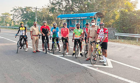 Participants during the trial run on ECR on Sunday, Dec 26, 2021. (Photo | Express)