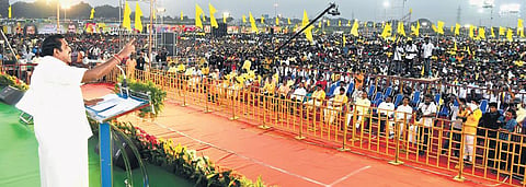 Chief Minister Edappadi K Palaniswami addressing a conference of Valayar community members in Madurai on Sunday