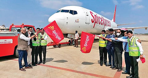 SpiceXpress launches freight service at the Gannavaram airport terminal | Express