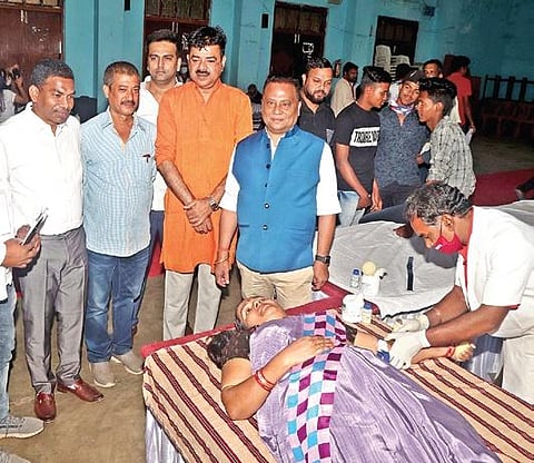 Brahmagiri MLA Lalitendu Bidyadhar Mohapatra and social activist Amiya Kant Das during the camp. (Photo | Irfana, EPS)