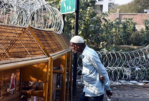 Borders have been barricaded and barb wire has been put in place in borders surrounding Delhi. (Photo | Parveen Negi, EPS)