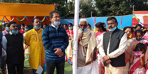 File photo fo former MLA Alok Kumar Ghose (R) | Special arrangement