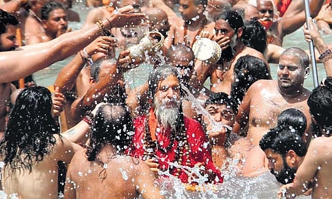 Over 2,800 people have tested positive for Covid-19 at Mahakumbh so far | express