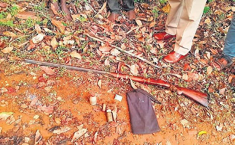 The muzzle-loader,like the one recovered, is preferred for hunting