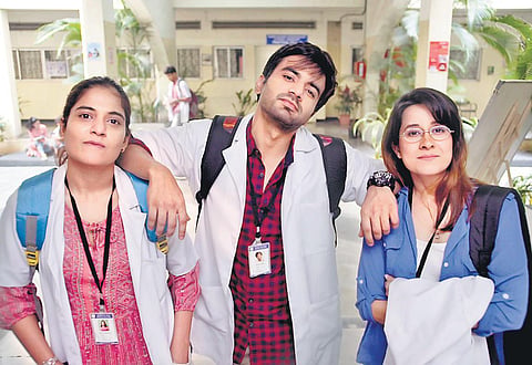 Cast of 'Operation MBBS'.