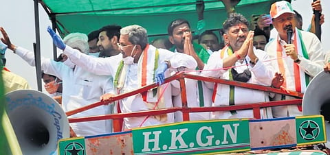 Siddaramaiah and DK Shivakumar campaign for party candidate Basanagouda Patil Turvihal at Maski ahead of the bypolls, on Monday 