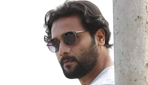 Sriimurali injured on the sets of MadaGaja