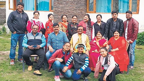 Master sculptor’s family during the happy times | Express