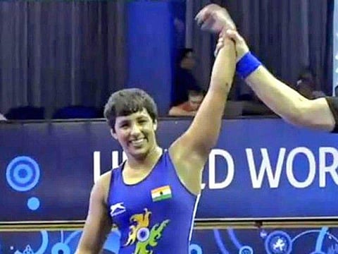 Indian wrestler Anshu Malik  (File Photo | Twitter)