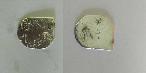 Silver punch-marked coin unearthed in Keezhadi