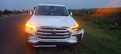 Karnataka deputy CM Laxman Savadi's son's car damaged in an accident near Kudalasangama.(Photo | Express)
