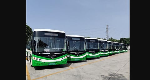 Delhi Metro feeder e-buses. (Photo | Twitter)