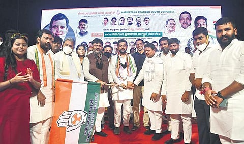 Raksha Ramaiah (third from right), flanked by Congress leaders Siddaramaiah,  DK Shivakumar and others, after assuming charge as Karnataka Youth Congress chief, in Bengaluru on Friday | ashishkrishna