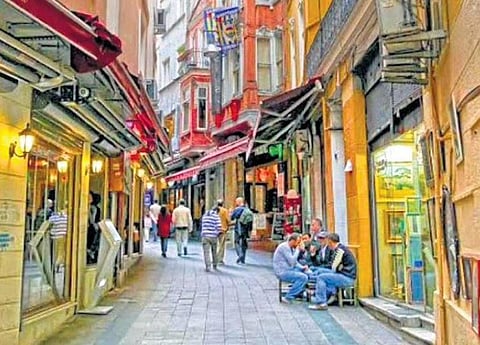 A computer-generated image of how the street to the synagogue will look like after renovation