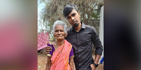 Till date, Jasper along with his team have rescued over 1,500 destitute and residents over 150 people in their three homes. 
