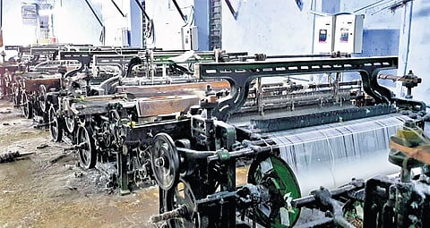Pending bills amounting to Rs 270 crore remain unpaid for the Sircilla textile industry