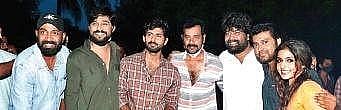 The cast and crew of 'Adrishyam'.