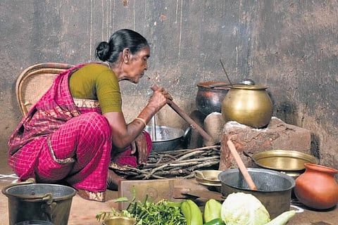 Kadhais of kitchen culture
