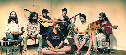 Dastaan LIVE band
