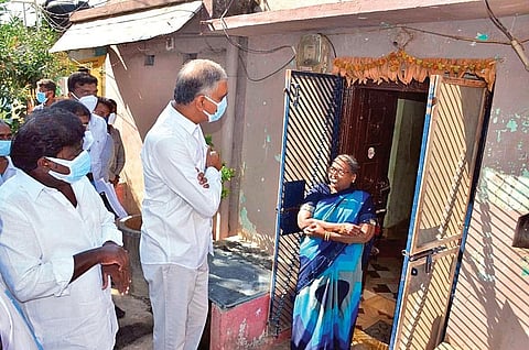 Minister T Harish Rao accompanies health workers during the fever survey in  Siddipet town. (Photo | Vinay Madapu)