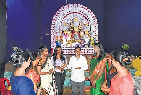 Nayapalli Durga Puja Samiti advisor briefing a group of transgenders who will be engaged in voluntary work during the puja | DEBADATTA MALLICK