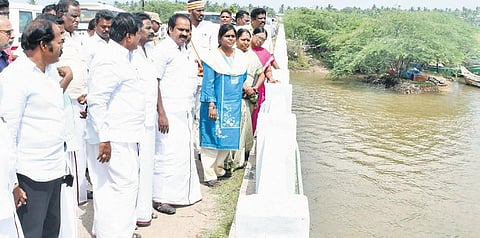 Environment Minister Siva V Meyyanathan inspecting Kollidam river near Sirkazhi  on Thursday | Express