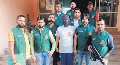 Sunil alias Banda from the notorious Kala Jathedi-Lawrence Bishnoi-Goldy Brar gang was carrying a reward of `25,000 on his arrest  | Express