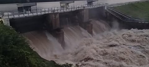 Dams full, flood threat looms large in Dharmapuri