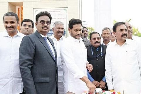 CM Jagan dedicated the unit of Sri Damodaram Sanjeevaiah Thermal Power Plant in Nellore to the nation | Express