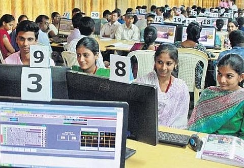 No takers for 25 engineering colleges after third round of counselling, 3 of 446 TN institutes 100% full
